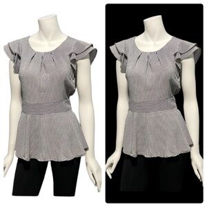 NWOT Monteau Textured Striped Ruffle Short Sleeve Peplum Top M Juniors